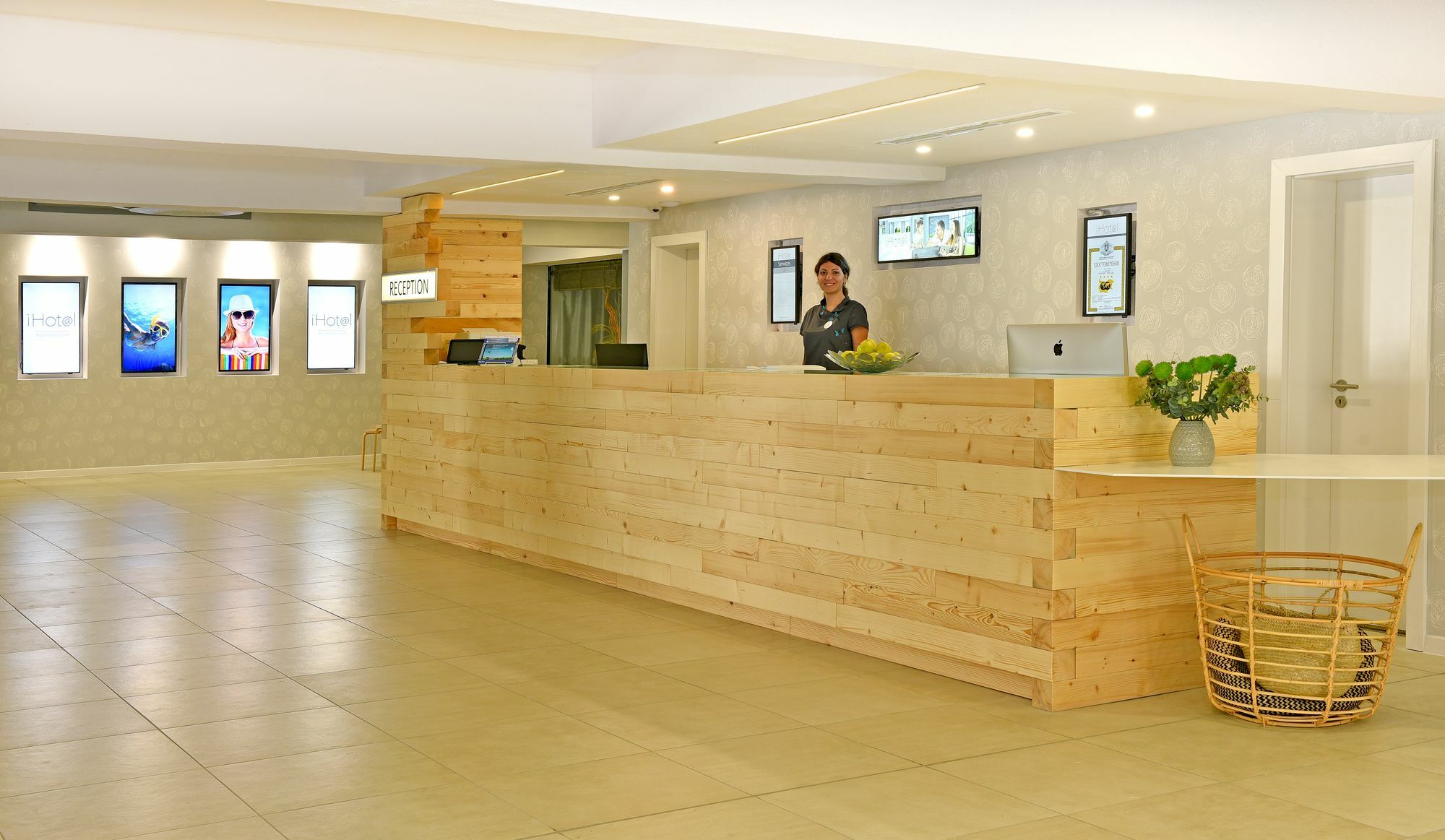 Ihotel Σάνι Μπιτς Εξωτερικό φωτογραφία
